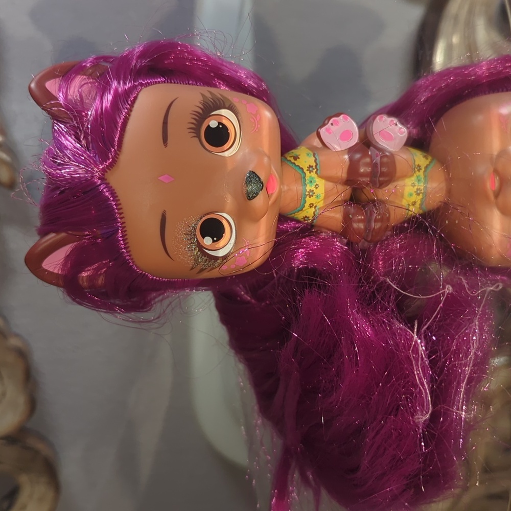 I love VIP Pets Series 2 Glitter Twist Maya IMC Toys
